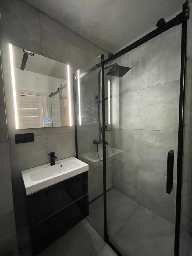 Nowy Apartament W Stylu Industrialnym Przy Porcie Apartment Gdynia Exterior photo